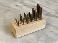 18 Gewindebohrer Gewindeschneider Handbohrer Set Konvolut Satz Gewindedreher