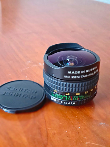 16mm fisheye m42 mount - f/2.8,