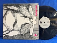 MAY BLITZ FIRST PAS 5020