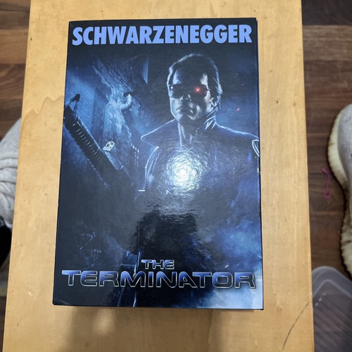 800 terminator 1984 - t-800, police