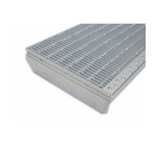 Gitterroststufe Treppenstufe