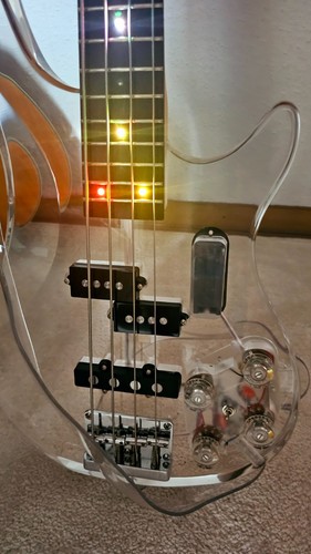 Plexiglas bass saiter mit - bass,,