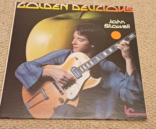 Golden delicious john - john, stawell