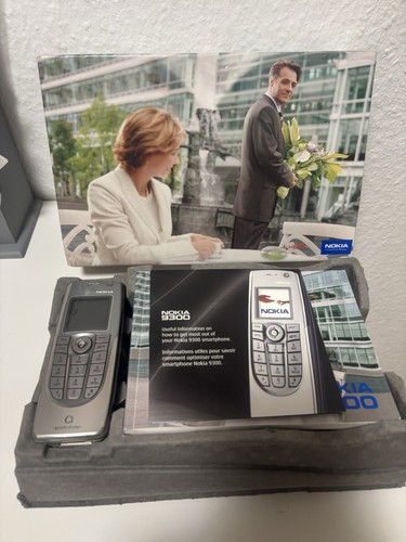 Nokia 9300 communicator - 9300,