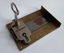 Altes Einbauschloss Schrank