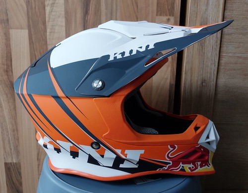 Helm kini red - helm, competition