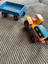 Holz Traktor mit Hänger Spielzeug ca. 1970 Kindheit DDR mit Lenkung