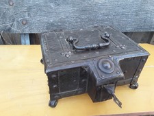 Eisen Truhe Eisenkassette