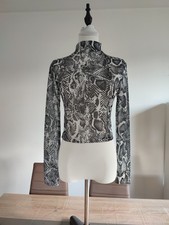 Leicht Transparentes Cropped Langarmshirt Damen Größe M Neu