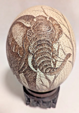 Straussenei, bemalt, Elefant