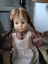 Puppe, Sammlerpuppe, Weichpuppe 47 cm mit Echthaar und Original Kleidung