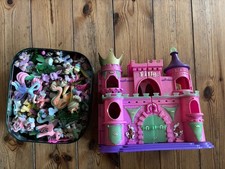 Filly Pferde Schloss Mit 71 Figuren Pferden Konvolut Sammlung