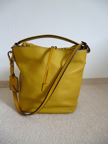 Burberry bucket bag gelbe - -,