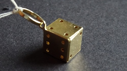 750 gold würfel - 750,