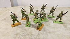 Britains Deetail 10 Soldaten &