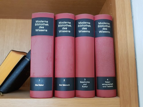 Moderne bibliothek des wissens - bibliothek,