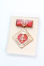Altes ddr abzeichen orden - ddr,