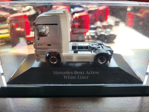 Herpa actros mp3 white - mp3,