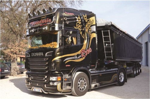 Italeri scania r730 - italeri, 1:24