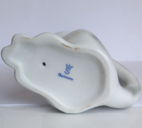 Porzellanfigur katze sitzend - porzellanfigur,