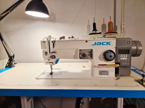 Jack 1530
