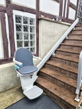 Treppenlift, gerade, 10 Stufen, G540 Von AP+, gebraucht