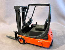 Staplermodell Schuco - Linde E16 - Elektrodreiradstapler - detailgetreues Modell