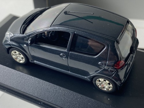 Toyota aygo minichamps - toyota, aygo-minichamps-in