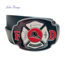 Schwarzer Ledergürtel +