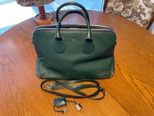 Zum Verkauf: Elegante