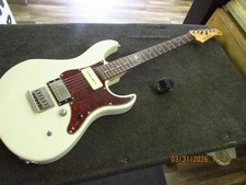 Yamaha pacifica guitar PAC311H