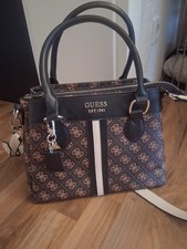 GUESS Handtasche Kastina 3 In 1