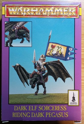 Warhammer dark elf sorceress - warhammer,