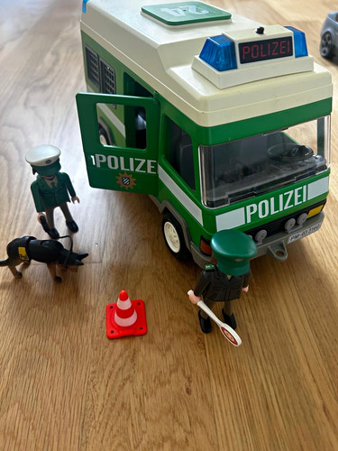 Playmobil polizei einsatzwagen - playmobil,