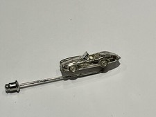 Mercedes Krawattenklammer.