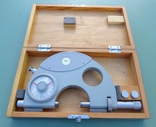 Zeiss Feinzeiger Bügelmessschraube 25-50 mm 2µ Meßschraube Mikrometer Passameter