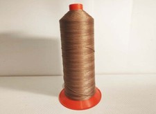 Amann Serafil Stärke 8 Garnrollen Polyester 1700m - Braun 1054 E