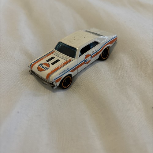 Hot wheels chevy nova 2 - '68,