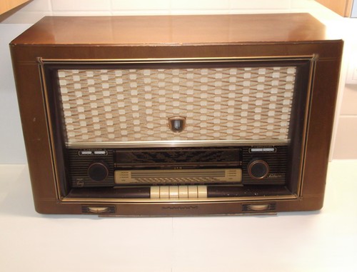 Retro antikes röhrenradio - retro,
