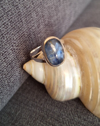 Kyanit ring in - in, silber
