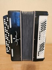 Ära Knopfakkordeon Russland