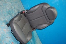Citroen C2 VTS Bj.06 Sitz hinten links 2 türige Teilleder