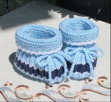 Babyschuhe gestrickt Stricksocken Erstlinge blau Jungen Neu Geschenk Taufe Baby
