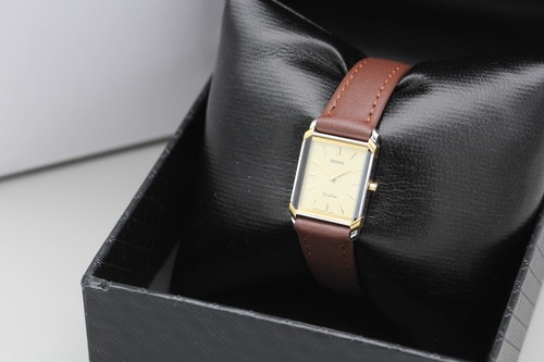 1990 near mint seiko - 1990, *near