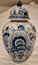 Delft Vase m. Deckel Pyramied