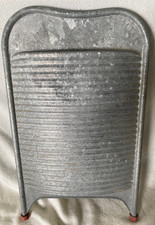 altes verzinktes Waschbrett / Reibebrett 