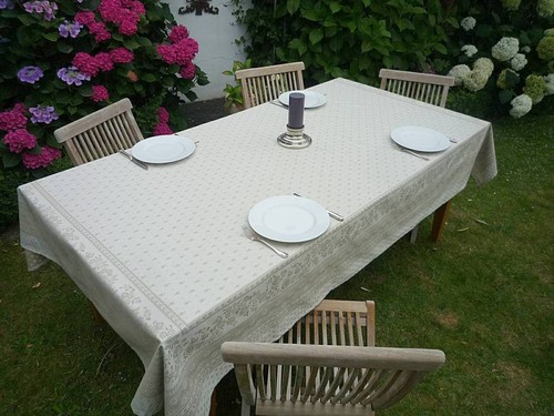 Tischdecke jacquard 160x250 - tischdecke,