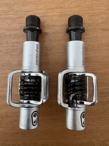 Crank brothers eggbeater - brothers,