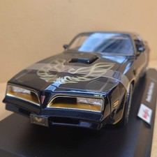 Maisto 1/18 Pontiac Firebird