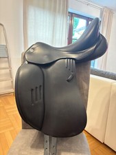 Neuwertiger Prestige x Doge Dressursattel, sehr gepflegt und wenig genutzt